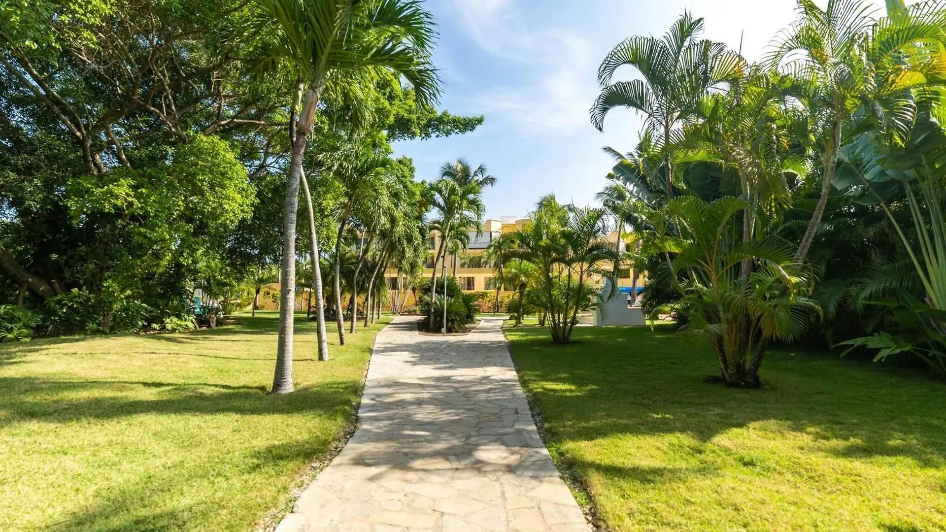 Garden Condos 10, 2Br Apt In Sosua Strip